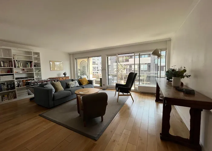 Grand Bright Appartment-4Bdr-130M2
